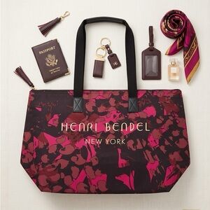 Limited Edition Henri Bendel Camo Floral Nylon Large Tote NWT